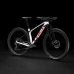Procaliber 9.7 XL 29 Crystal White/Trek Black NA